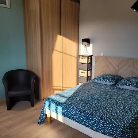 Appartement Meuble Renove Ideal Pour Curistes Ou Vacanciers La Roche-Posay Exterior photo